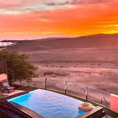 Infinity Geria Willa *