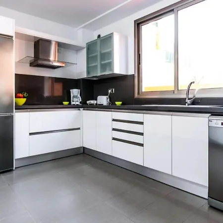 Infinity Geria Βίλα